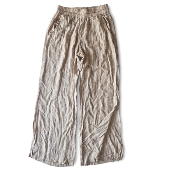 Drew Linen Blend 2-Piece Set: Scoop Neck Crop Top & Wide-Leg Pants - Picture 3 of 14